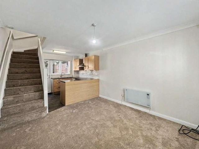 House for rent in Maylands, Pouchen End