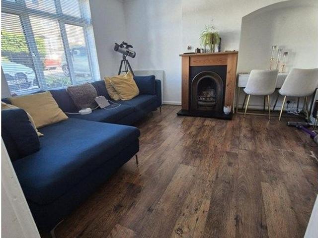 House for rent in London Borough of Sutton, Greater London