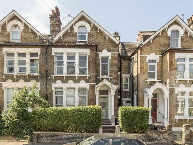 Apartment for rent in London Borough of Lewisham, Ladywell