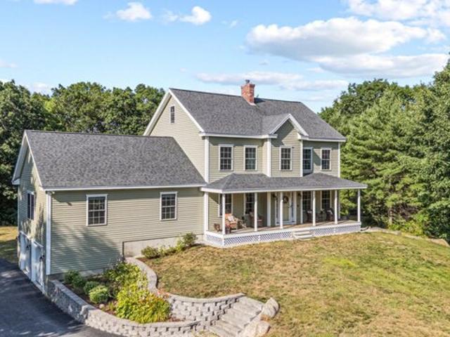 House for sale in Maine
