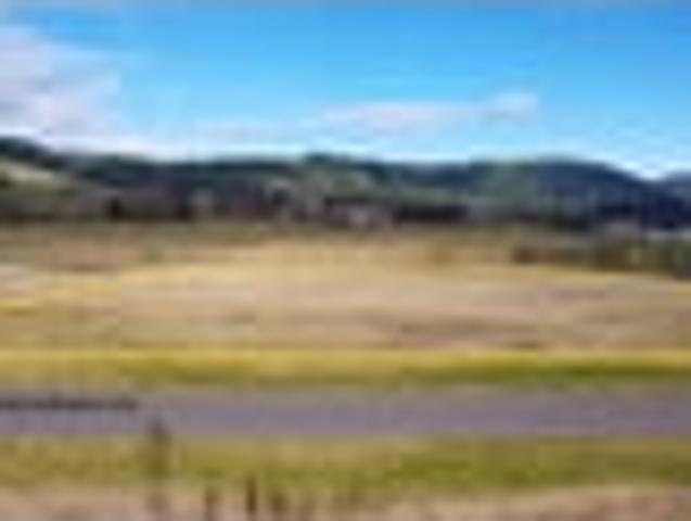 Land for sale in Kinloch, Waikato