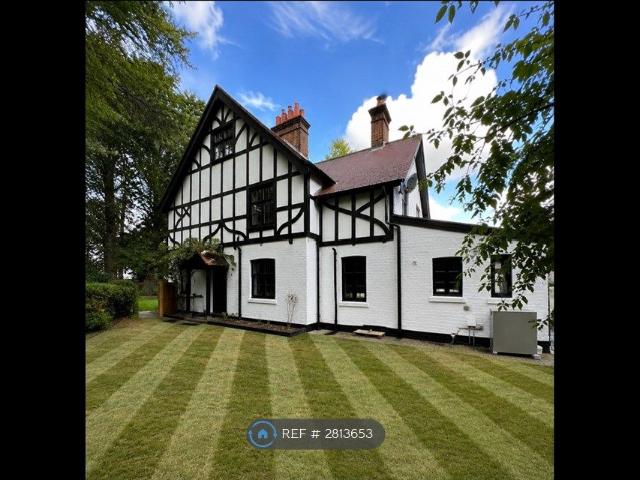 House for rent in Chipping Hill, Essex
