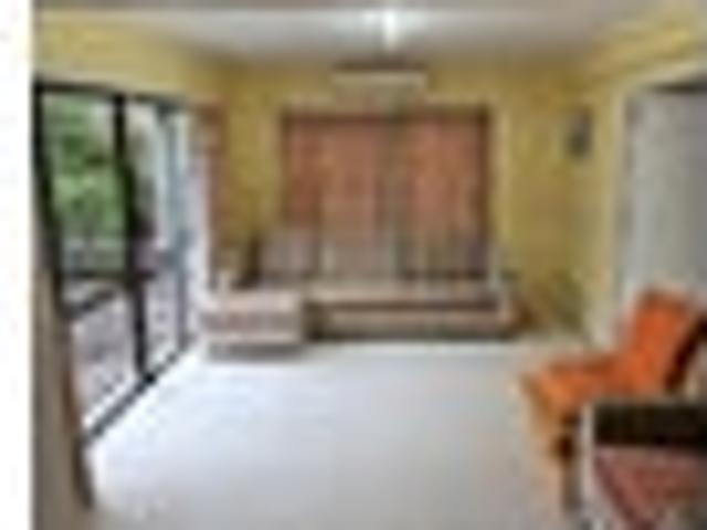 Apartment for rent in Howick, Oroua County