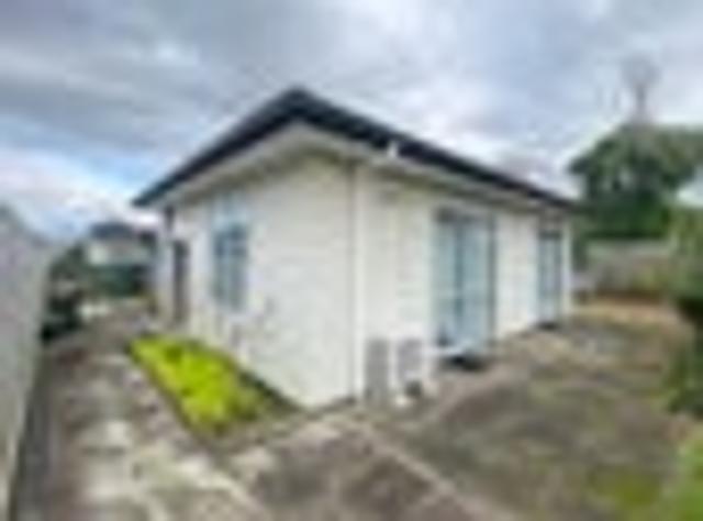 Townhouse for rent in Howick, Oroua County