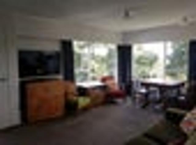 Townhouse for rent in Howick, Oroua County