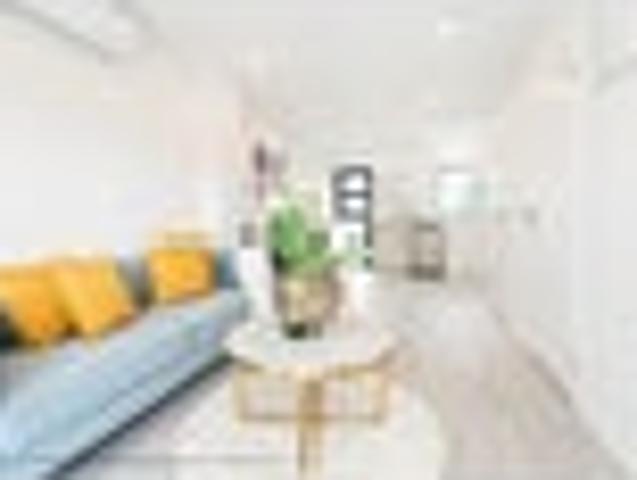 Townhouse for rent in Howick, Oroua County