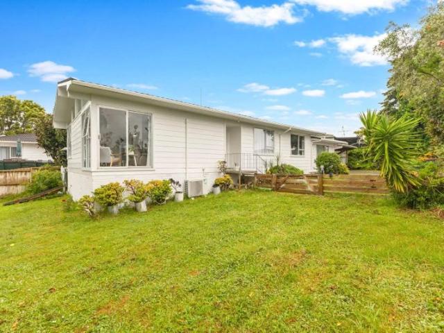 House for rent in Howick, Oroua County