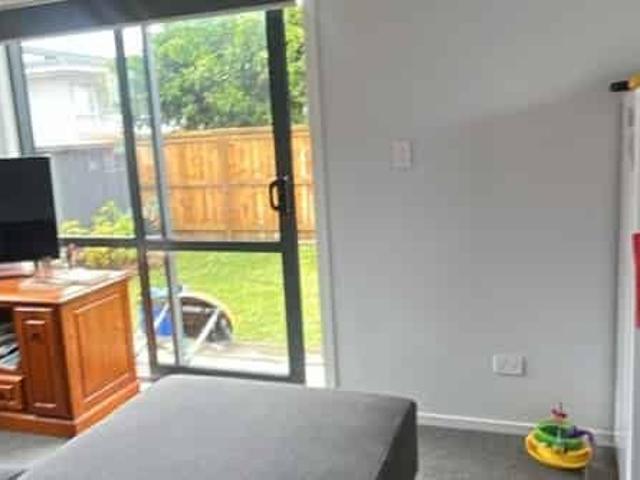 House for rent in Howick, Oroua County