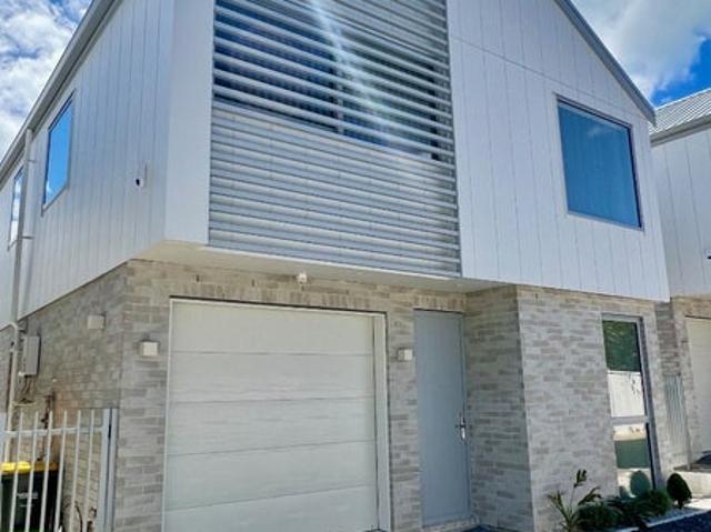 House for rent in Half Moon Bay, Howick