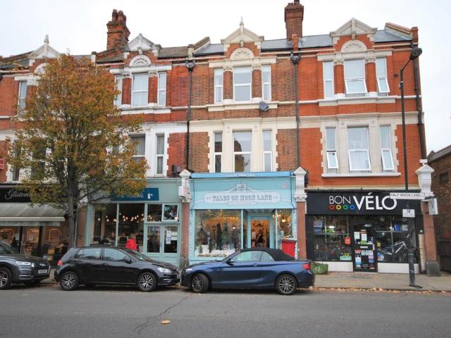 Apartment for rent in Dulwich Village, Greater London