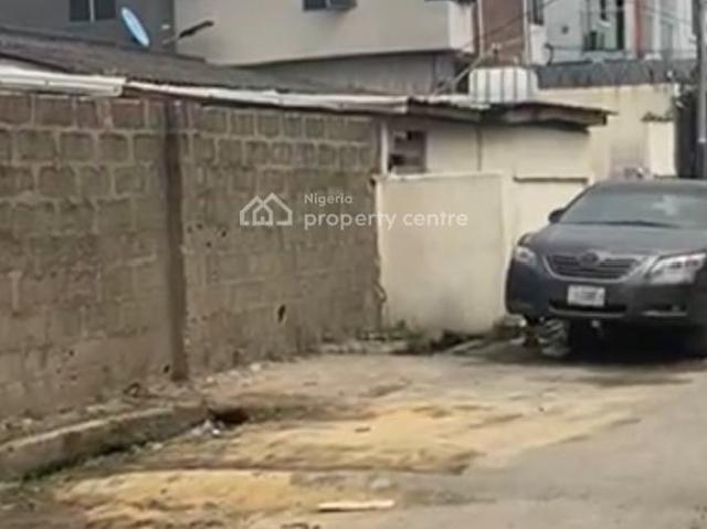 Property for sale in Surulere , Surulere