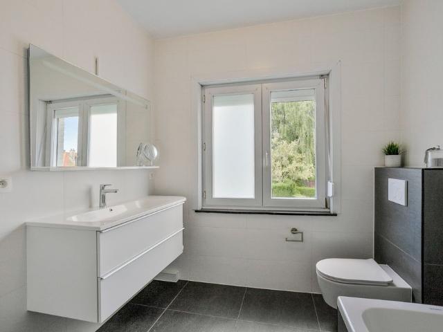 Maison location à Woluwe-saint-etienne, Brabant