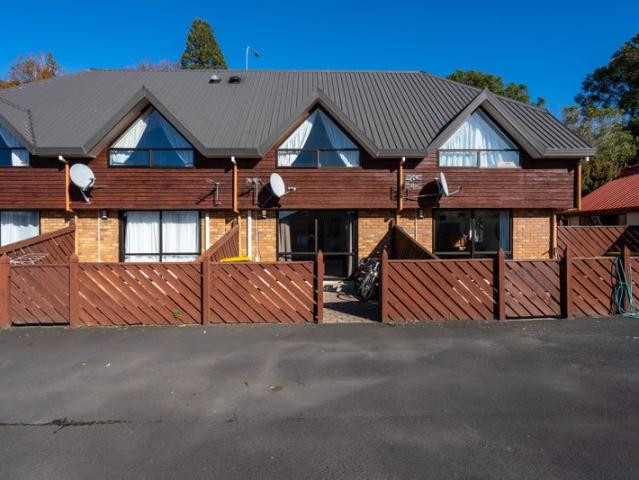 House for rent in Otakou