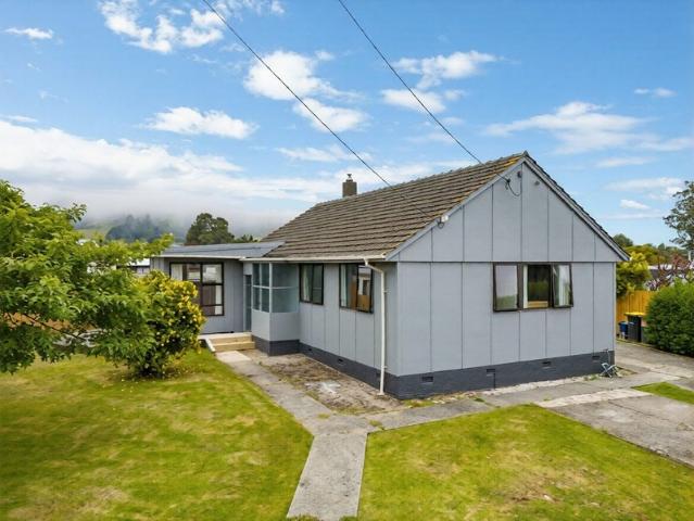 House for rent in Otakou