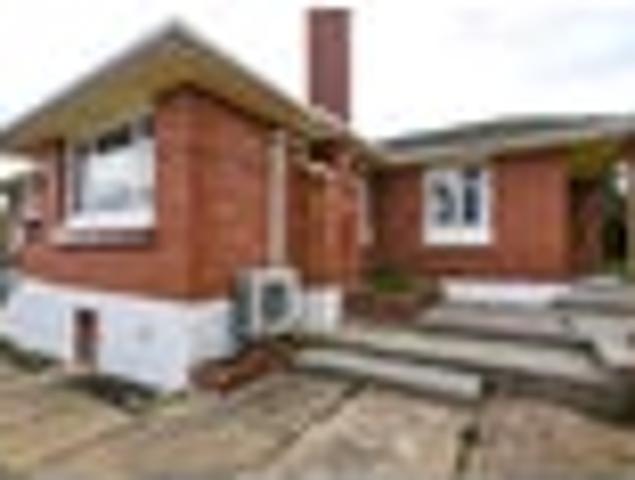 House for rent in Otakou
