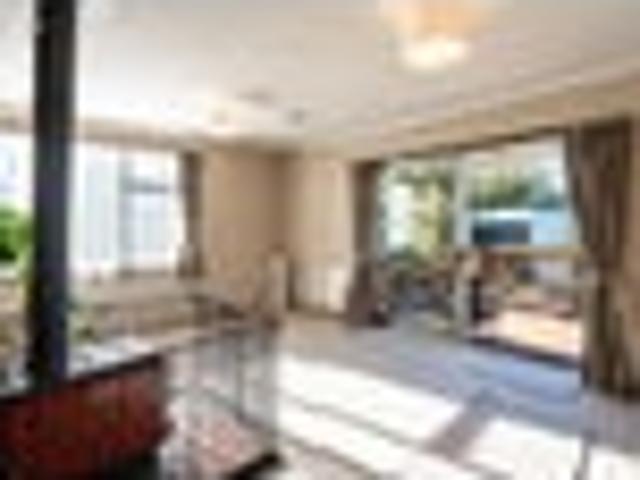 House for rent in Otakou