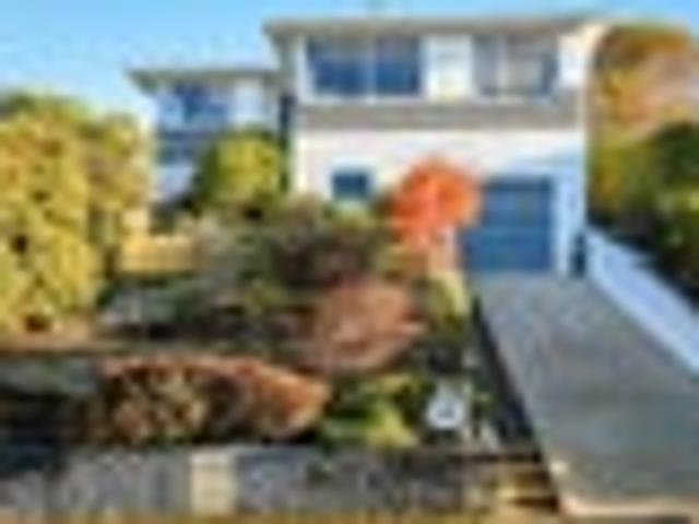 House for rent in Otakou