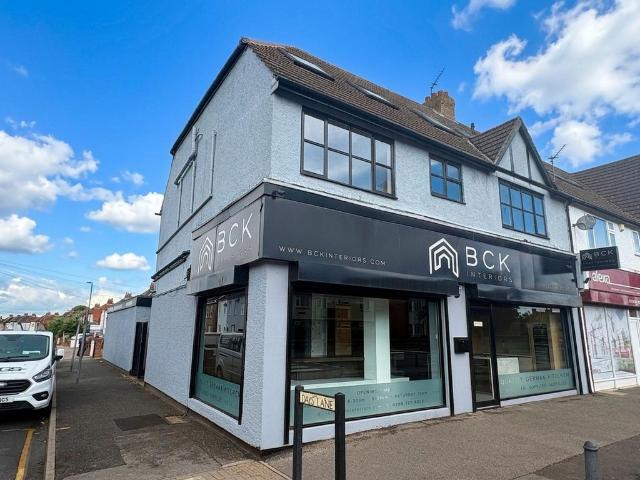 Apartment for rent in Longlands, Halfway Street