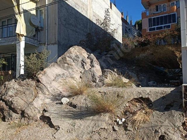 Bornova, İzmir içerisinde satılık Arsa