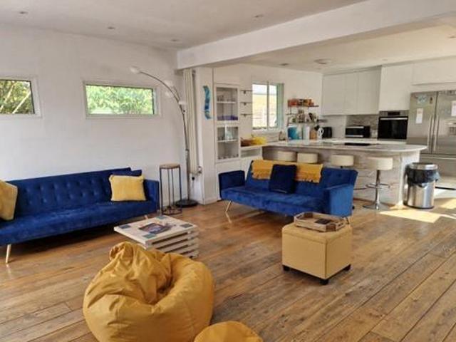House for sale in Twickenham, Greater London