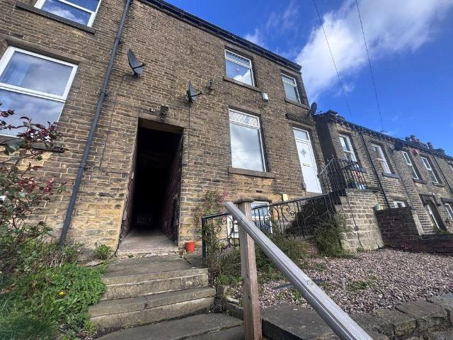 House for rent in Huddersfield, Kirklees