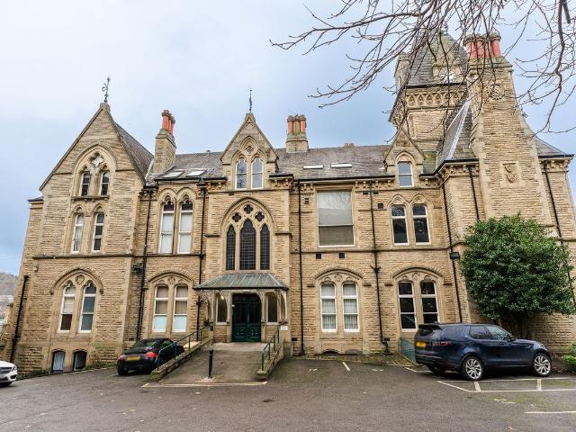 Apartment for rent in Eightlands, Dewsbury