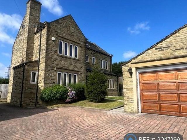 House for rent in Stone Chair, Northowram