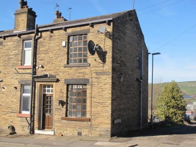 House for rent in Clough, Burnedge
