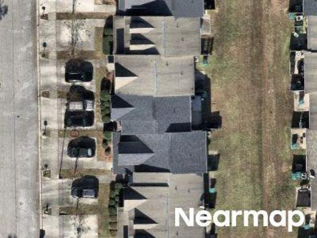 Townhouse for sale in Riverdale, Georgia