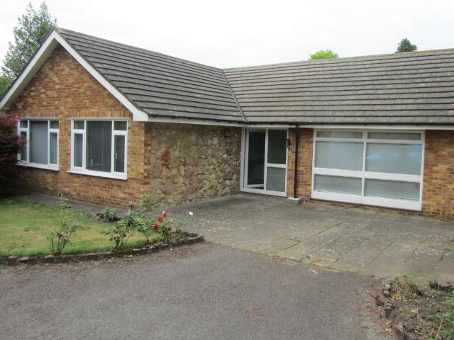 House for rent in London Borough of Croydon, Waddon