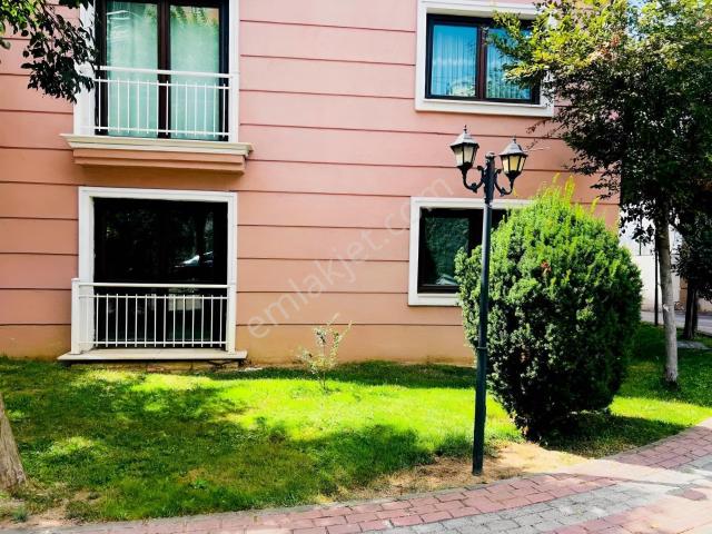 Halkalı Merkez Mahallesi, Küçükçekmece içerisinde kiralık mülk
