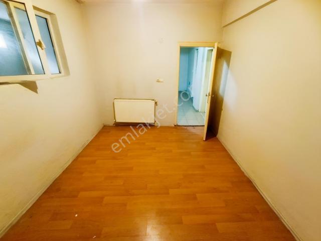 Halkalı Merkez Mahallesi, Küçükçekmece içerisinde kiralık mülk