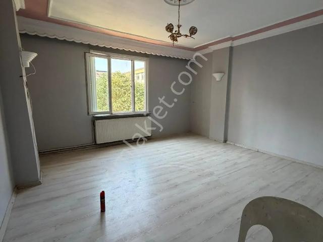Küçükçekmece, İstanbul içerisinde kiralık mülk