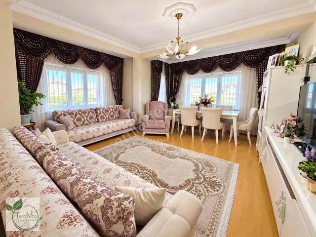 Küçükçekmece, İstanbul içerisinde satılık mülk
