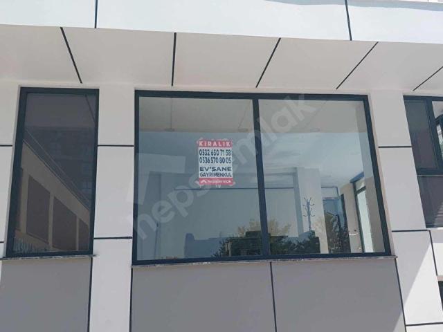 Küçükçekmece, İstanbul içerisinde satılık Dükkan