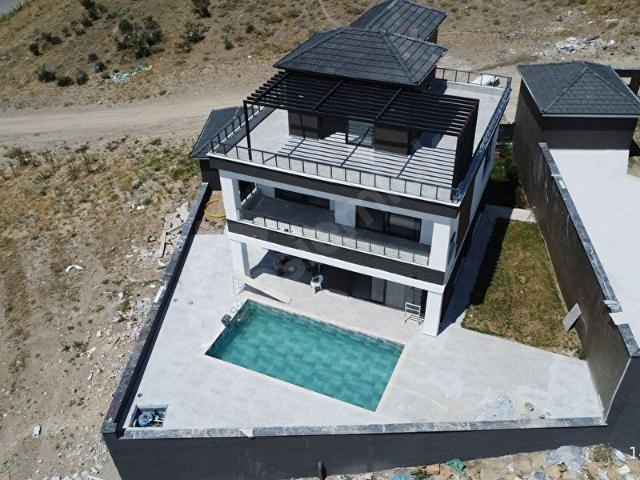 Halkapinar, Konya içerisinde satılık Villa