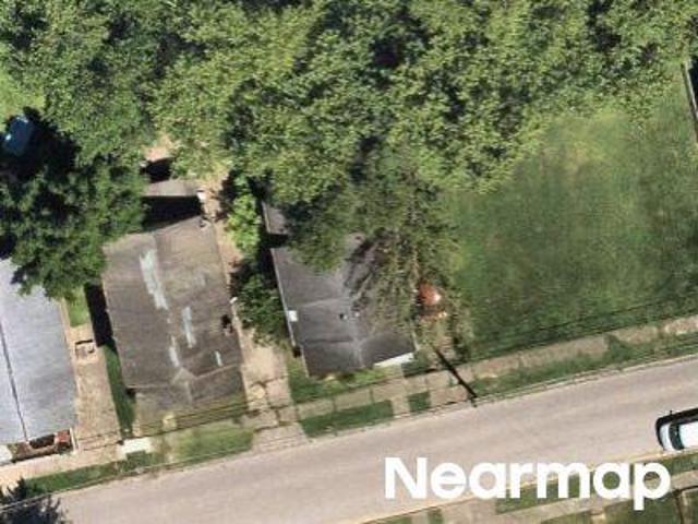 House for sale in Huntington