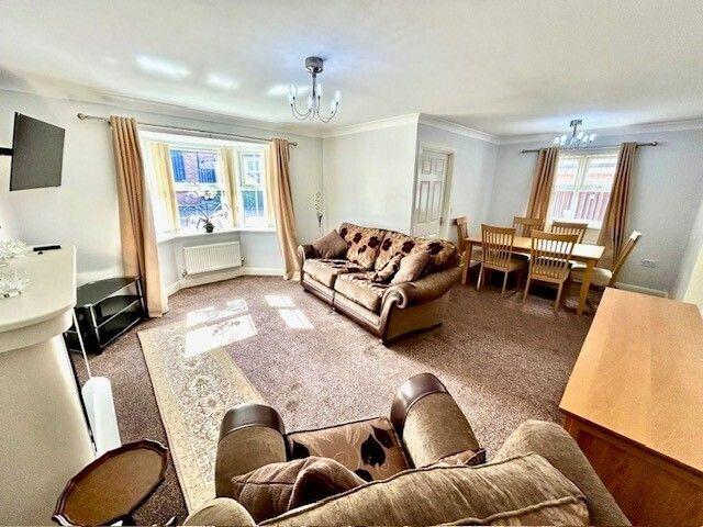 House for rent in Pogmoor, South Yorkshire
