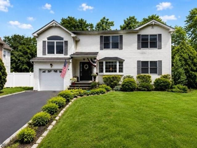 House for sale in Clark, New Jersey