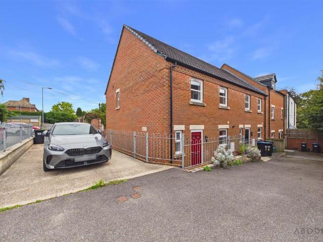 House for rent in Compton, Derbyshire Dales