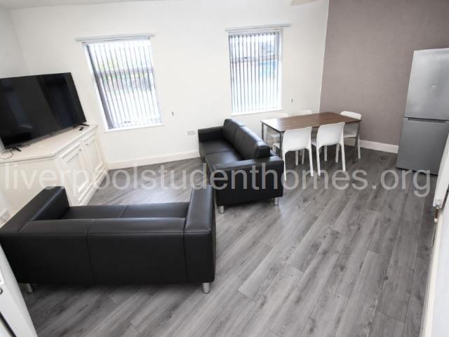 House for rent in Royal Borough of Kensington and Chelsea, Greater London