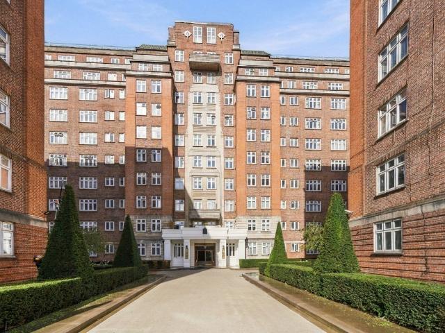 Studio for rent in City of Westminster, Greater London