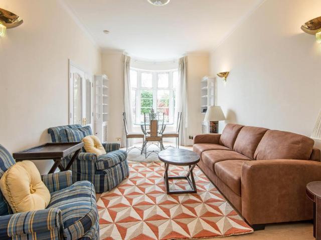 Apartment for rent in St. John's Wood, Greater London