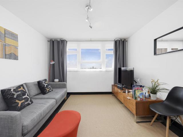 Apartment for rent in Angel, Greater London