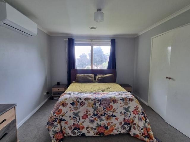 Room for rent in Camerons Creek, Victoria