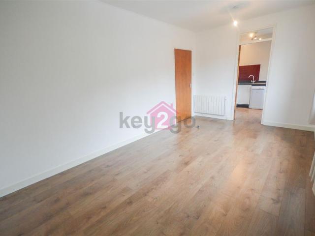 Apartment for rent in Osgathorpe, Isle Of Man