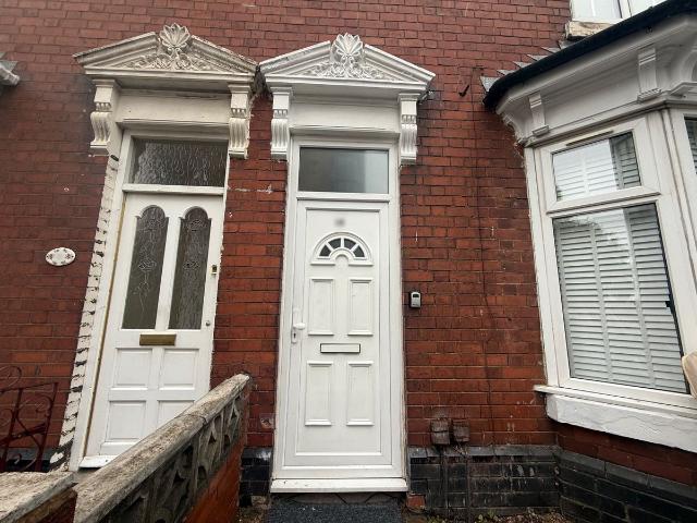 Room for rent in Mayer's Green, West Bromwich