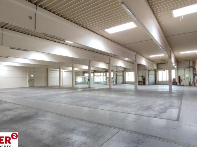 Gewerbe mieten in Hörsching, Oberösterreich