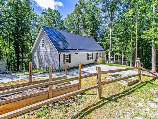 House for sale in Pisgah Forest