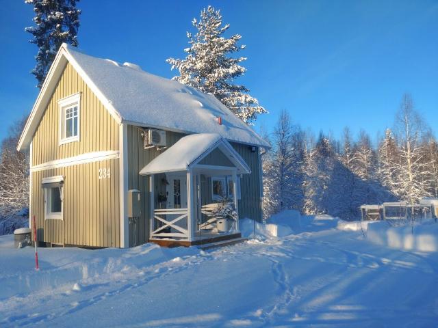 Hus hyra i Hälleström, Norrbottens län
